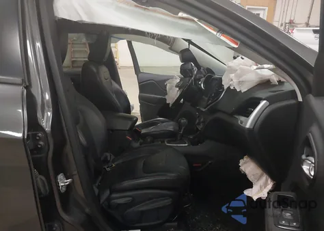 2014 Jeep Cherokee Trailhawk from USA, damaged, VIN 1C4PJMBS7EW197965